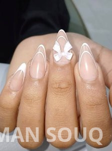 ابحث عن موظفه اظافر لصالون نسائي موقعه السوادي / بركا