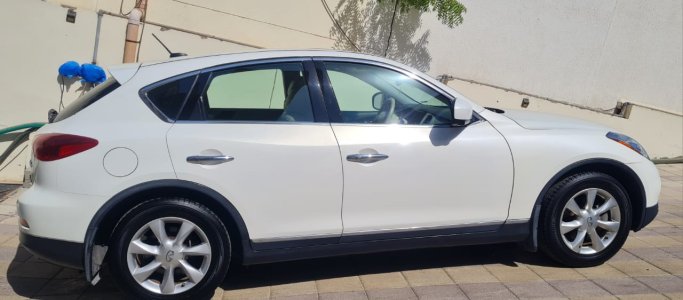 Nissan Infiniti EX 35 suv for sale